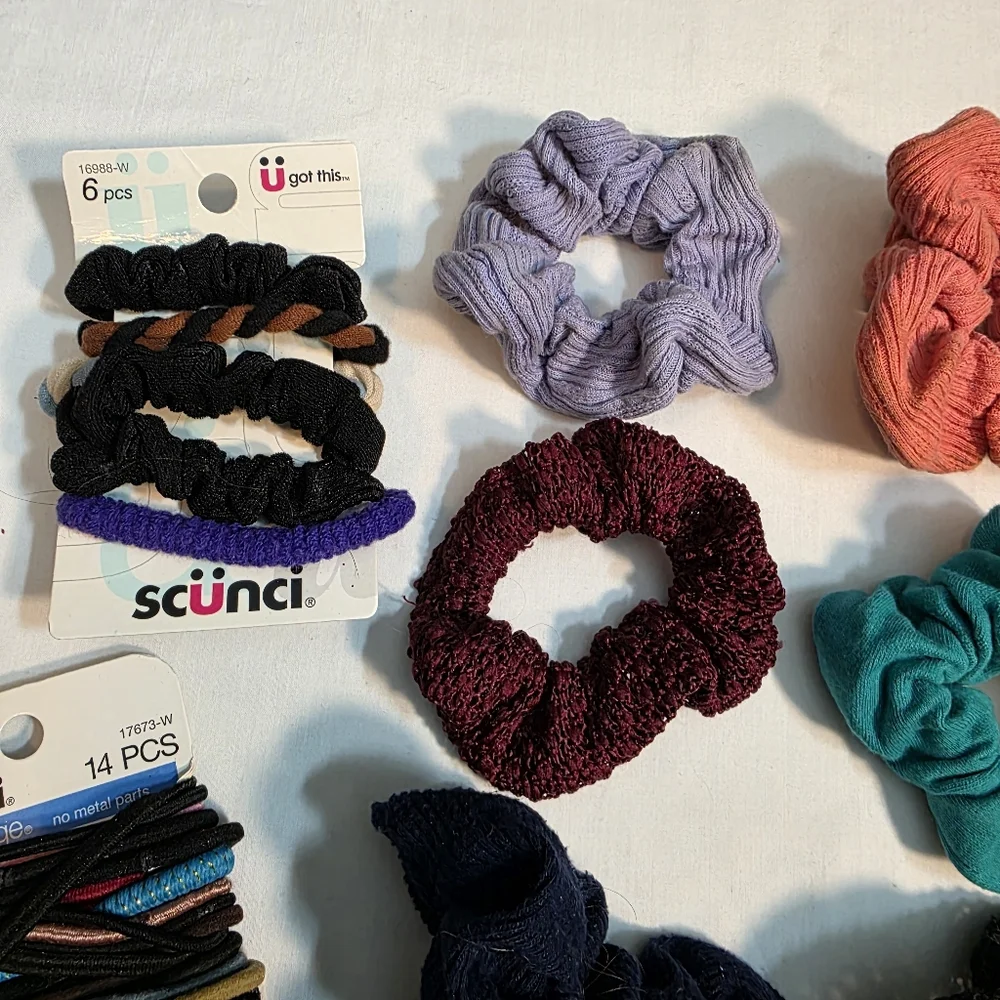 Scunci and Goody Hair Accessories Vintage Collection In Black Cream Brown Green